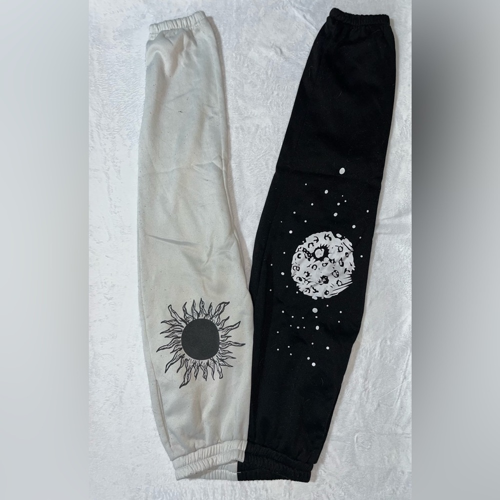 Split colored sweatpants